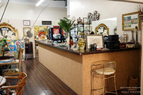 Commercial property in Hollywood, Florida № 2031376 - photo 5