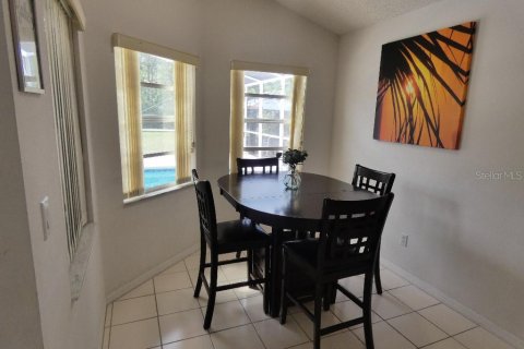 House in Davenport, Florida 3 bedrooms, 168.06 sq.m. № 1630889 - photo 11