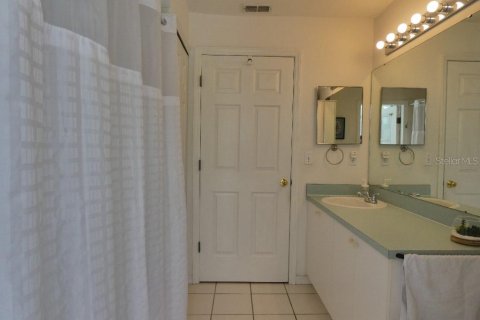 House in Davenport, Florida 3 bedrooms, 168.06 sq.m. № 1630889 - photo 24