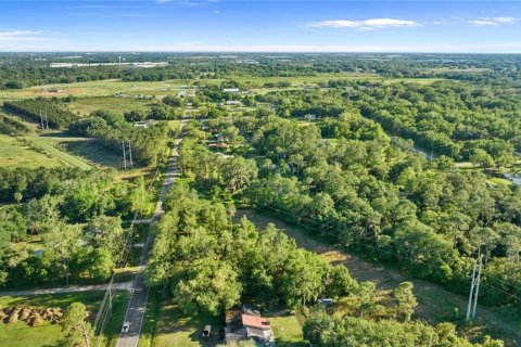 Terreno en venta en Lakeland, Florida № 1533729 - foto 1