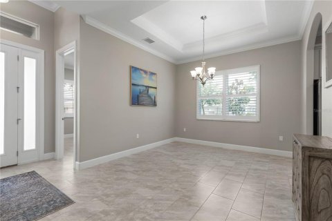 House in Palm Coast, Florida 4 bedrooms, 207.08 sq.m. № 2208043 - photo 3