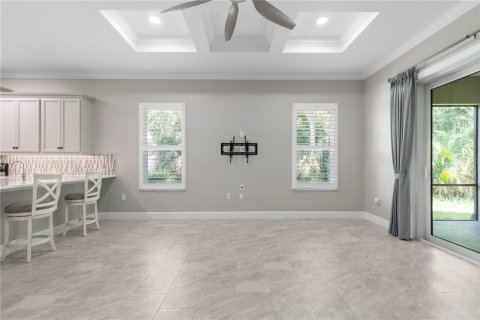 House in Palm Coast, Florida 4 bedrooms, 207.08 sq.m. № 2208043 - photo 14