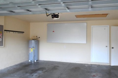 Villa ou maison à louer à Wesley Chapel, Floride: 4 chambres, 181.72 m2 № 2148869 - photo 28