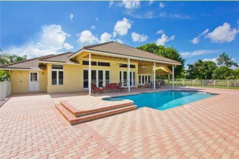 Villa ou maison à vendre à Wellington, Floride: 7 chambres, 436.64 m2 № 2182818 - photo 19