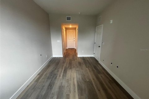 Condominio en venta en Orlando, Florida, 2 dormitorios, 83.61 m2 № 2157877 - foto 15
