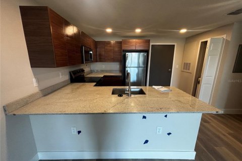 Condominio en venta en Orlando, Florida, 2 dormitorios, 83.61 m2 № 2157877 - foto 4