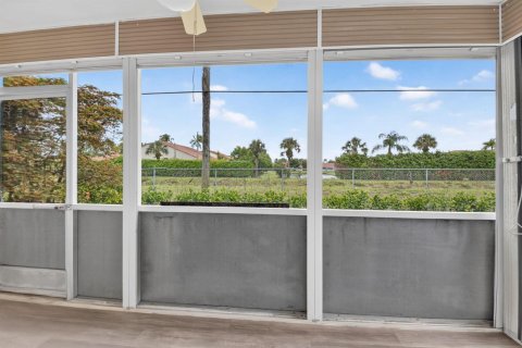 Condo in Delray Beach, Florida, 2 bedrooms  № 2154192 - photo 12