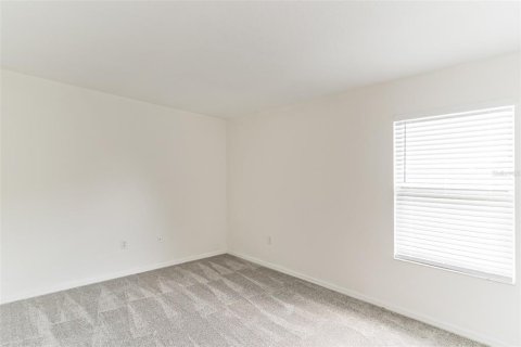 House in Kissimmee, Florida 5 bedrooms, 267.56 sq.m. № 1680298 - photo 24