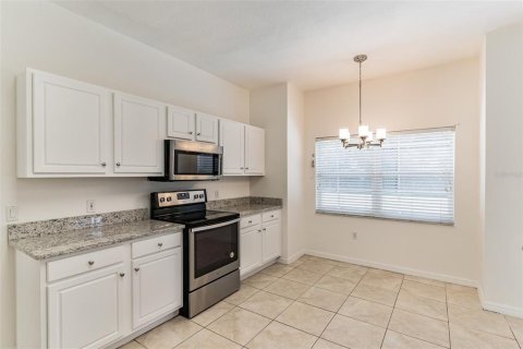 House in Kissimmee, Florida 5 bedrooms, 267.56 sq.m. № 1680298 - photo 15