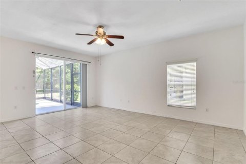 House in Kissimmee, Florida 5 bedrooms, 267.56 sq.m. № 1680298 - photo 27