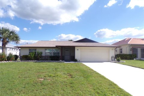Villa ou maison à Punta Gorda, Floride 3 chambres, 162.58 m2 № 2431137