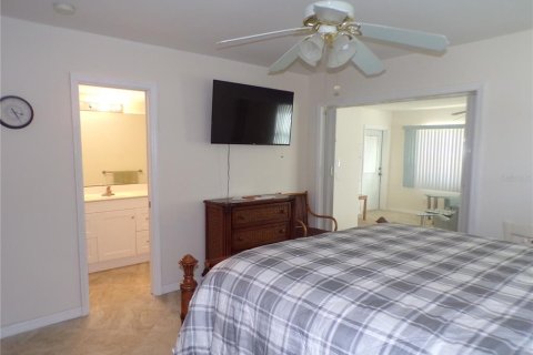 Villa ou maison à louer à Punta Gorda, Floride: 3 chambres, 162.58 m2 № 2431137 - photo 14