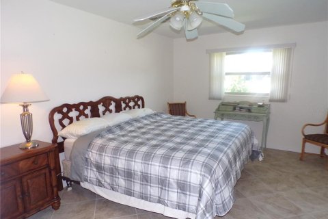Villa ou maison à louer à Punta Gorda, Floride: 3 chambres, 162.58 m2 № 2431137 - photo 26