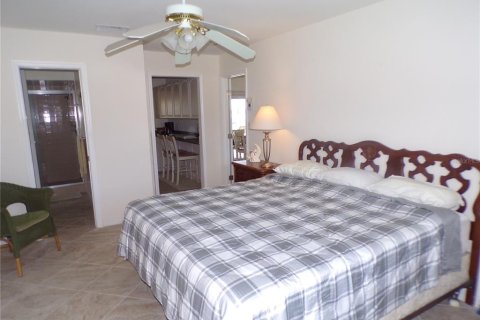 Villa ou maison à louer à Punta Gorda, Floride: 3 chambres, 162.58 m2 № 2431137 - photo 30