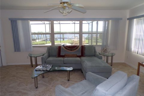 Villa ou maison à louer à Punta Gorda, Floride: 3 chambres, 162.58 m2 № 2431137 - photo 17