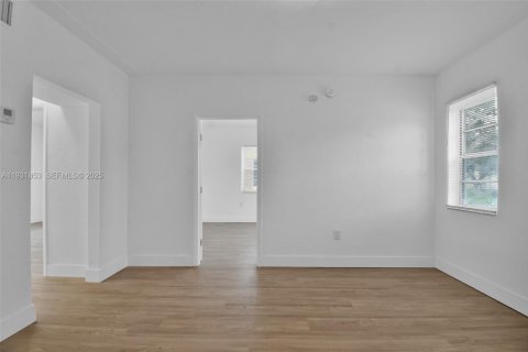Appartement à louer à Miami Beach, Floride: 2 chambres, 74.32 m2 № 1990218 - photo 10