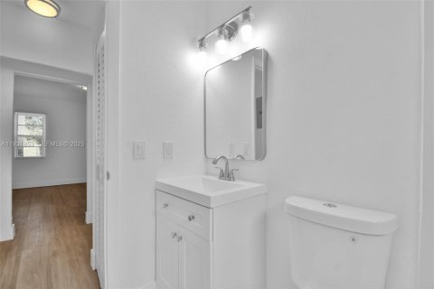 Appartement à louer à Miami Beach, Floride: 2 chambres, 74.32 m2 № 1990218 - photo 20