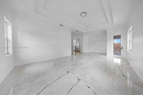 Купить виллу или дом в Мирамар, Флорида 4 спальни, 326.09м2, № 1991837 - фото 26