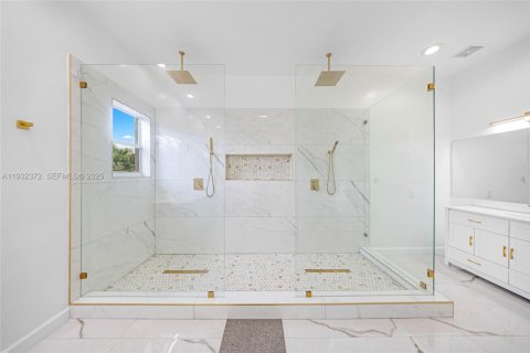 Купить виллу или дом в Мирамар, Флорида 4 спальни, 326.09м2, № 1991837 - фото 30