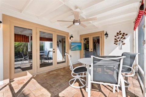House in Orlando, Florida 3 bedrooms, 227.61 sq.m. № 1838096 - photo 10