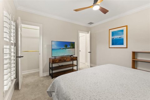 House in Orlando, Florida 3 bedrooms, 227.61 sq.m. № 1838096 - photo 4