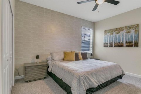 House in STOREY LAKE in Kissimmee, Florida 5 bedrooms, 286.23 sq.m. № 1666679 - photo 18