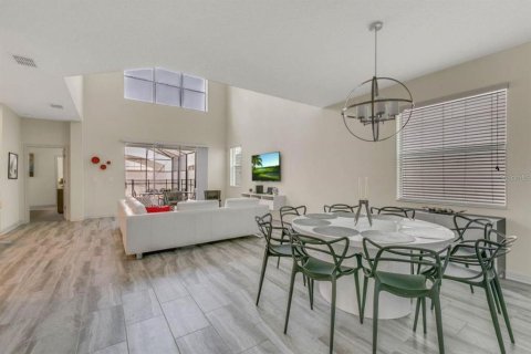 House in STOREY LAKE in Kissimmee, Florida 5 bedrooms, 286.23 sq.m. № 1666679 - photo 10