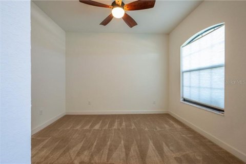 Villa ou maison à vendre à Winter Haven, Floride: 4 chambres, 233.09 m2 № 2414906 - photo 3