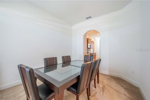 Villa ou maison à vendre à Winter Haven, Floride: 4 chambres, 233.09 m2 № 2414906 - photo 8