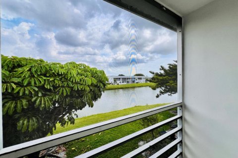 Copropriété à vendre à West Palm Beach, Floride: 2 chambres, 76.09 m2 № 2175766 - photo 10