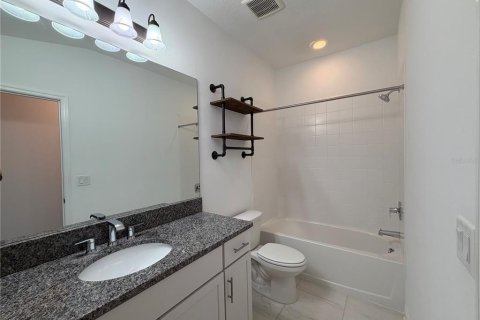 Touwnhouse à vendre à Clearwater, Floride: 3 chambres, 172.15 m2 № 2123532 - photo 11