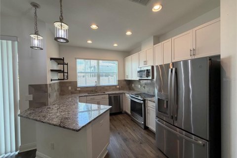 Touwnhouse à vendre à Clearwater, Floride: 3 chambres, 172.15 m2 № 2123532 - photo 3