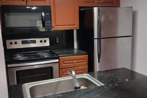 Condo in Coral Springs, Florida, 2 bedrooms  № 2088314