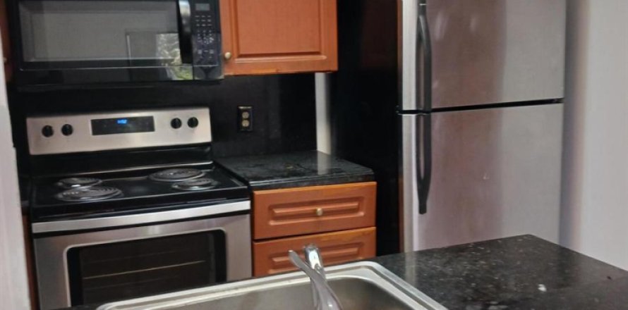 Condo in Coral Springs, Florida, 2 bedrooms  № 2088314