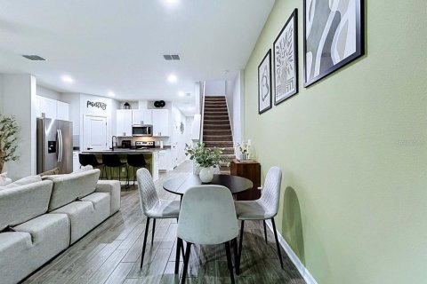Townhouse in Tampa, Florida 3 bedrooms, 143.07 sq.m. № 2384058 - photo 29