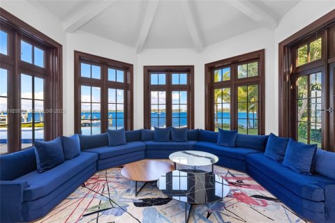 Casa en venta en West Palm Beach, Florida, 7 dormitorios, 890.19 m2 № 1982516 - foto 23