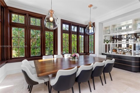 Casa en venta en West Palm Beach, Florida, 7 dormitorios, 890.19 m2 № 1982516 - foto 13