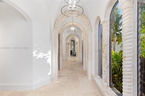 Casa en venta en West Palm Beach, Florida, 7 dormitorios, 890.19 m2 № 1982516 - foto 20