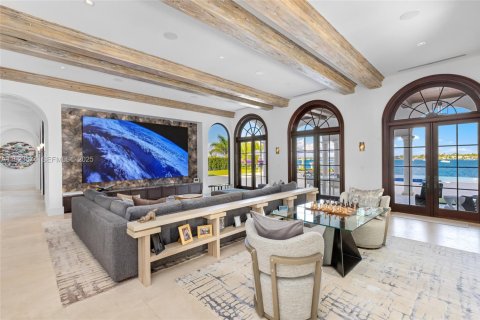 Casa en venta en West Palm Beach, Florida, 7 dormitorios, 890.19 m2 № 1982516 - foto 9