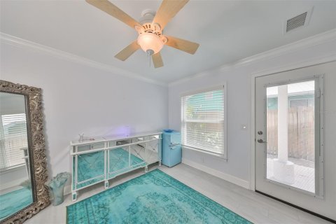 Casa en venta en Madeira Beach, Florida, 2 dormitorios, 111.11 m2 № 1751169 - foto 29