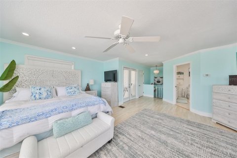 Casa en venta en Madeira Beach, Florida, 2 dormitorios, 111.11 m2 № 1751169 - foto 23