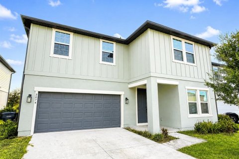 Villa ou maison à Davenport, Floride 5 chambres, 260.5 m2 № 2299838