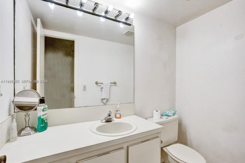 Touwnhouse à vendre à Davie, Floride: 3 chambres, 131.92 m2 № 2152723 - photo 23