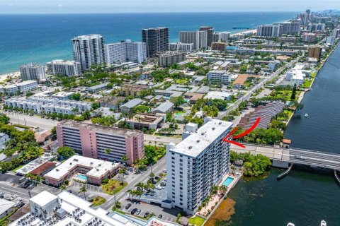Copropriété à vendre à Pompano Beach, Floride: 2 chambres, 93.09 m2 № 1742296 - photo 2