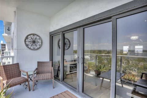 Copropriété à vendre à Pompano Beach, Floride: 2 chambres, 93.09 m2 № 1742296 - photo 20