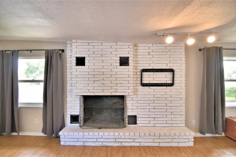House in Winter Haven, Florida 3 bedrooms, 148.36 sq.m. № 1602640 - photo 27