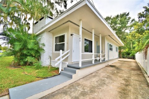 House in Winter Haven, Florida 3 bedrooms, 148.36 sq.m. № 1602640 - photo 16