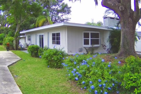 House in Winter Haven, Florida 3 bedrooms, 148.36 sq.m. № 1602640 - photo 17