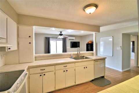 House in Winter Haven, Florida 3 bedrooms, 148.36 sq.m. № 1602640 - photo 29