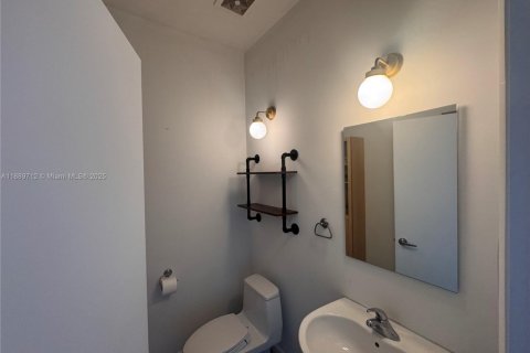 Снять в аренду кондоминиум в Майами-Бич, Флорида 1 спальня, 106.37м2, № 1938951 - фото 5